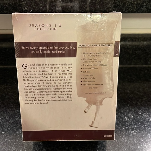 House MD: Seasons 1-5 DVD Set - Picture 3 of 5